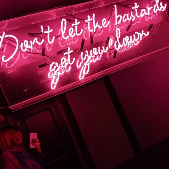 Meet your Posher, Kari - Picture 2 of 16